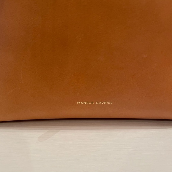 Mansur Gavriel Tan Leather Bucket Bag - Picture 4 of 9